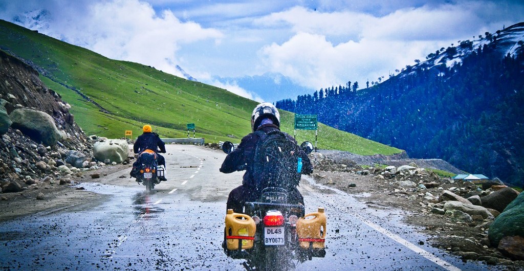 LEH-LADAKH: BIKE TOUR 6N-7D